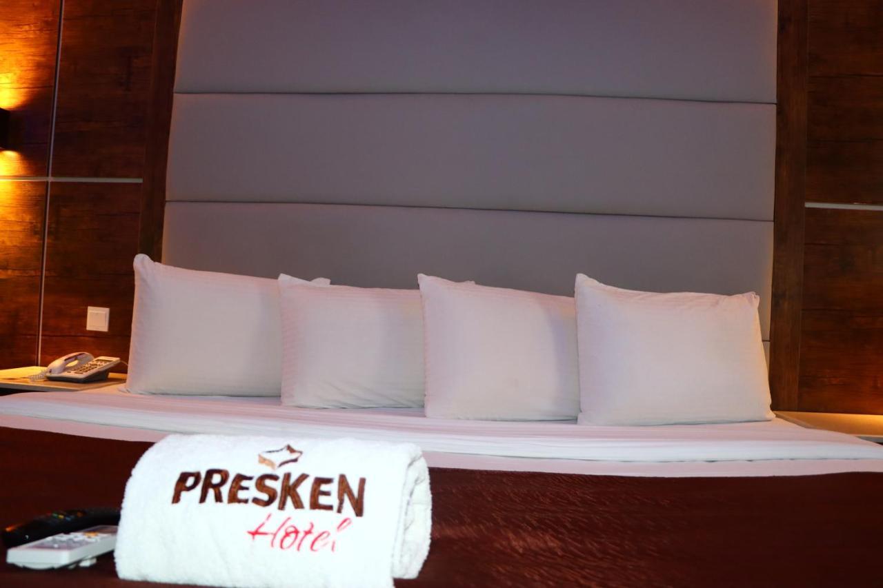 Presken White House Hotel Lagos Bagian luar foto