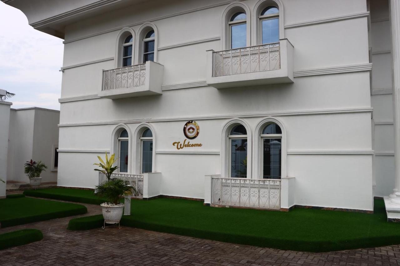 Presken White House Hotel Lagos Bagian luar foto