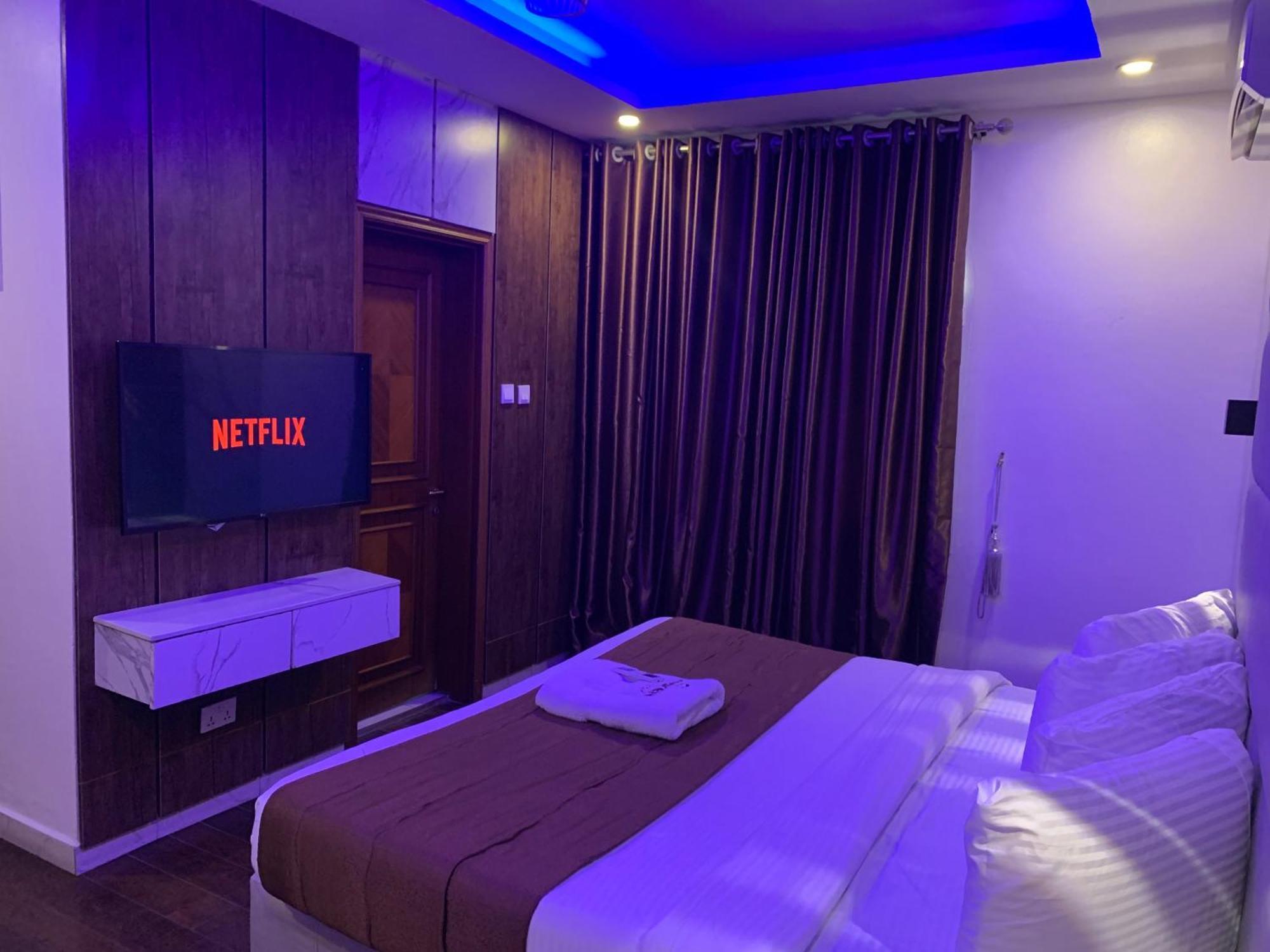 Presken White House Hotel Lagos Bagian luar foto